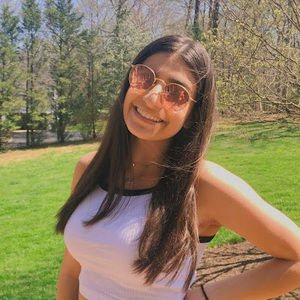 Meet your Posher, Nika